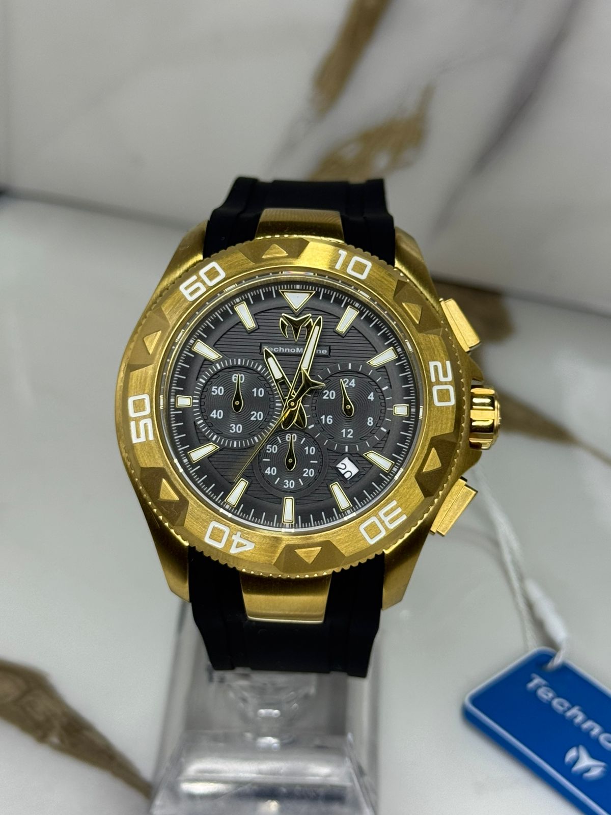 TECHNOMARINE UF6