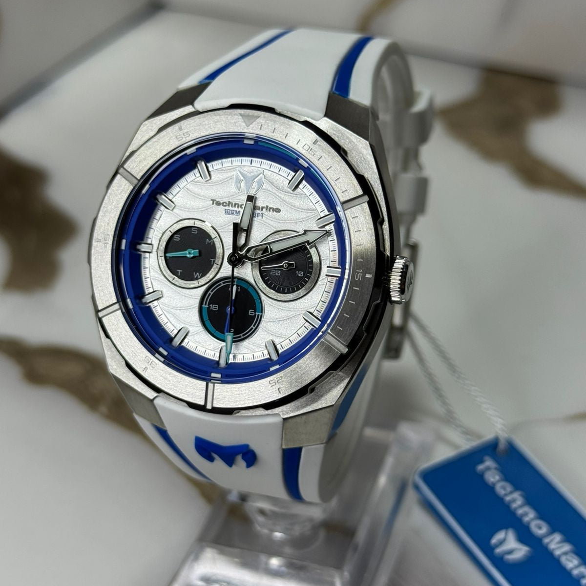 TECHNOMARINE CRUISE LEGEND
