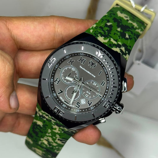 TECHNOMARINE MANTA MILITAR